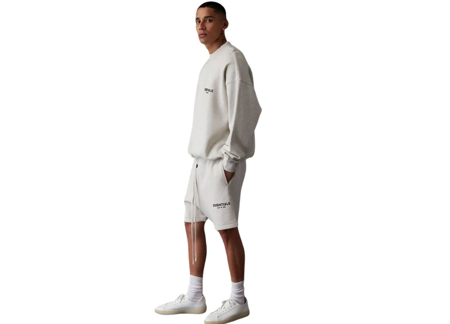 FEAR OF GOD ESSENTIALS SHORTS (SS22)